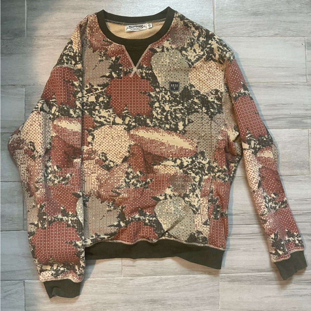 AKOO sweater